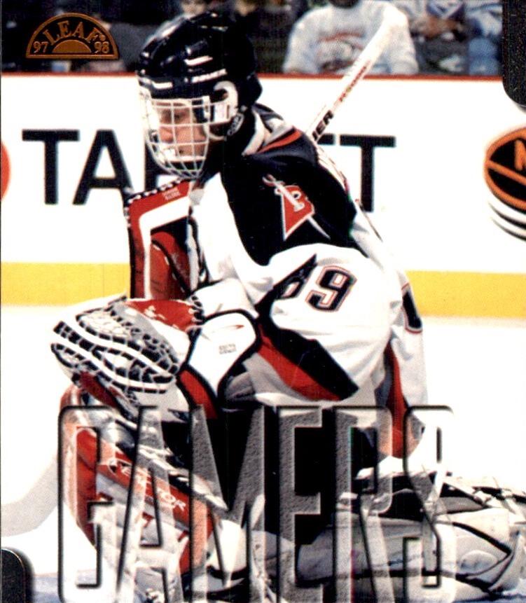 Dominik Hasek #169 1997-98 Leaf Hockey