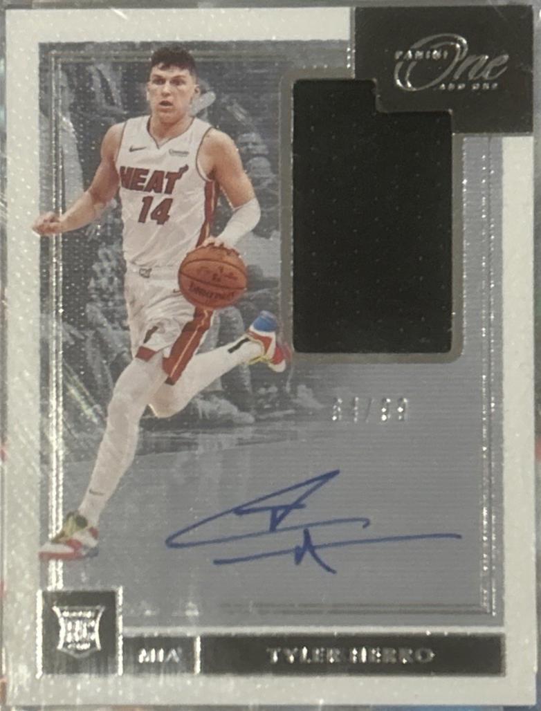 Tyler Herro [Gold] #RA-THR