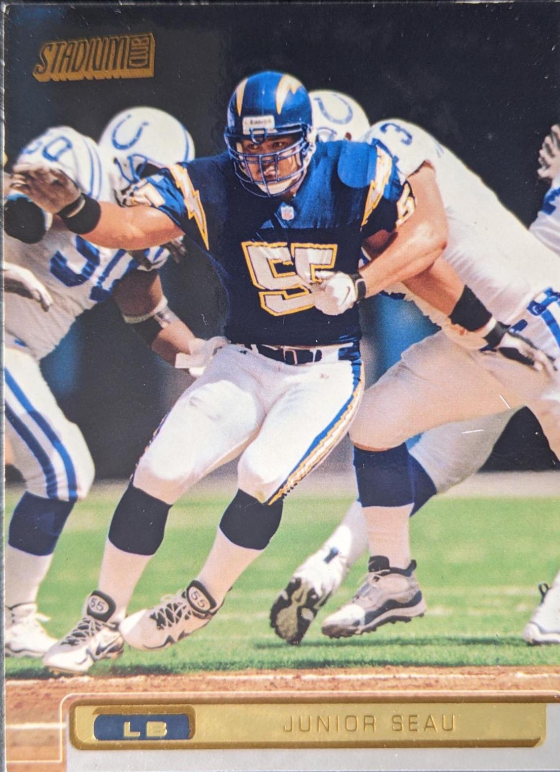Junior Seau #59 Football Cards 2001 Stadium Club