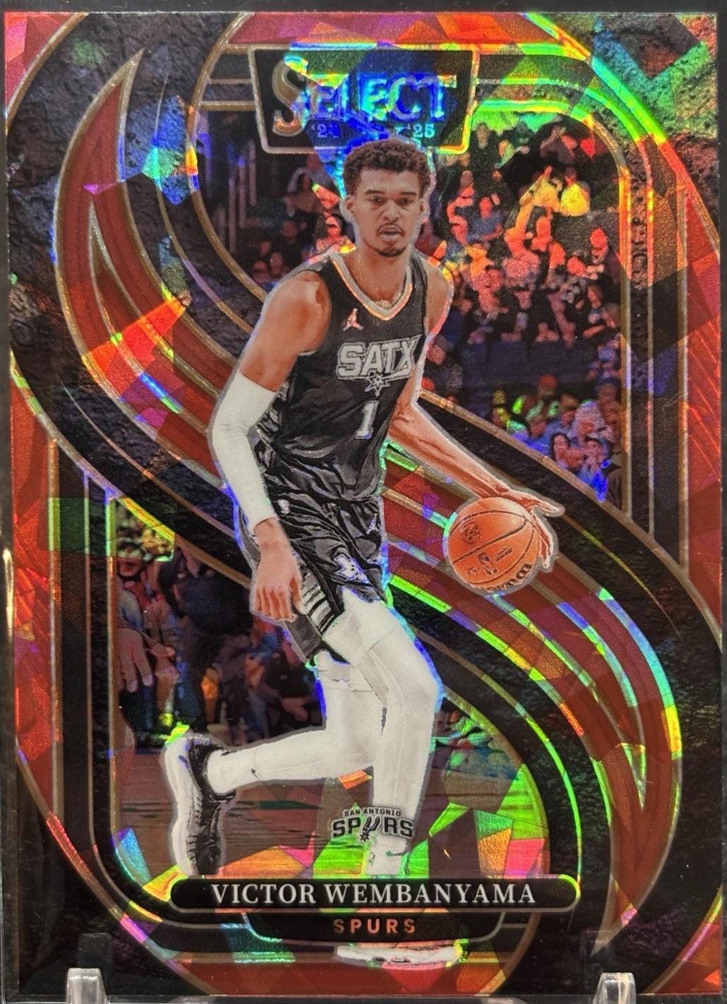 2024 Panini Select Victor Wembanyama [Red Cracked Ice Prizm] #102 card