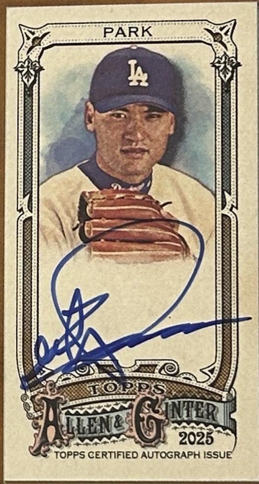 Chan Ho Park #MA-CP Prices | 2025 Topps Allen and Ginter Framed