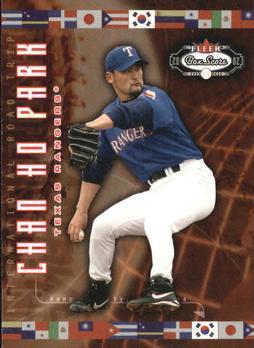 Chan Ho Park #196 Baseball Cards 2002 Fleer Box Score