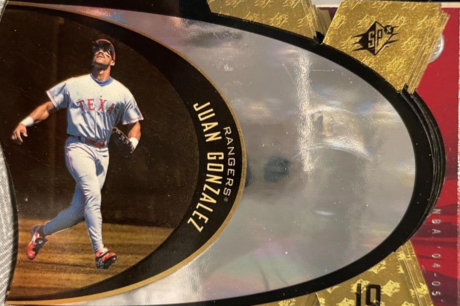 Juan Gonzalez [Gold] #48 Prices | 1997 Spx | Baseball Cards