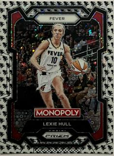 Lexie Hull