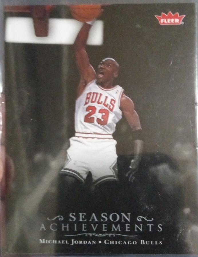 Michael Jordan #SH34 Basketball Cards 2007 Fleer Jordan Box Set Season Achievements