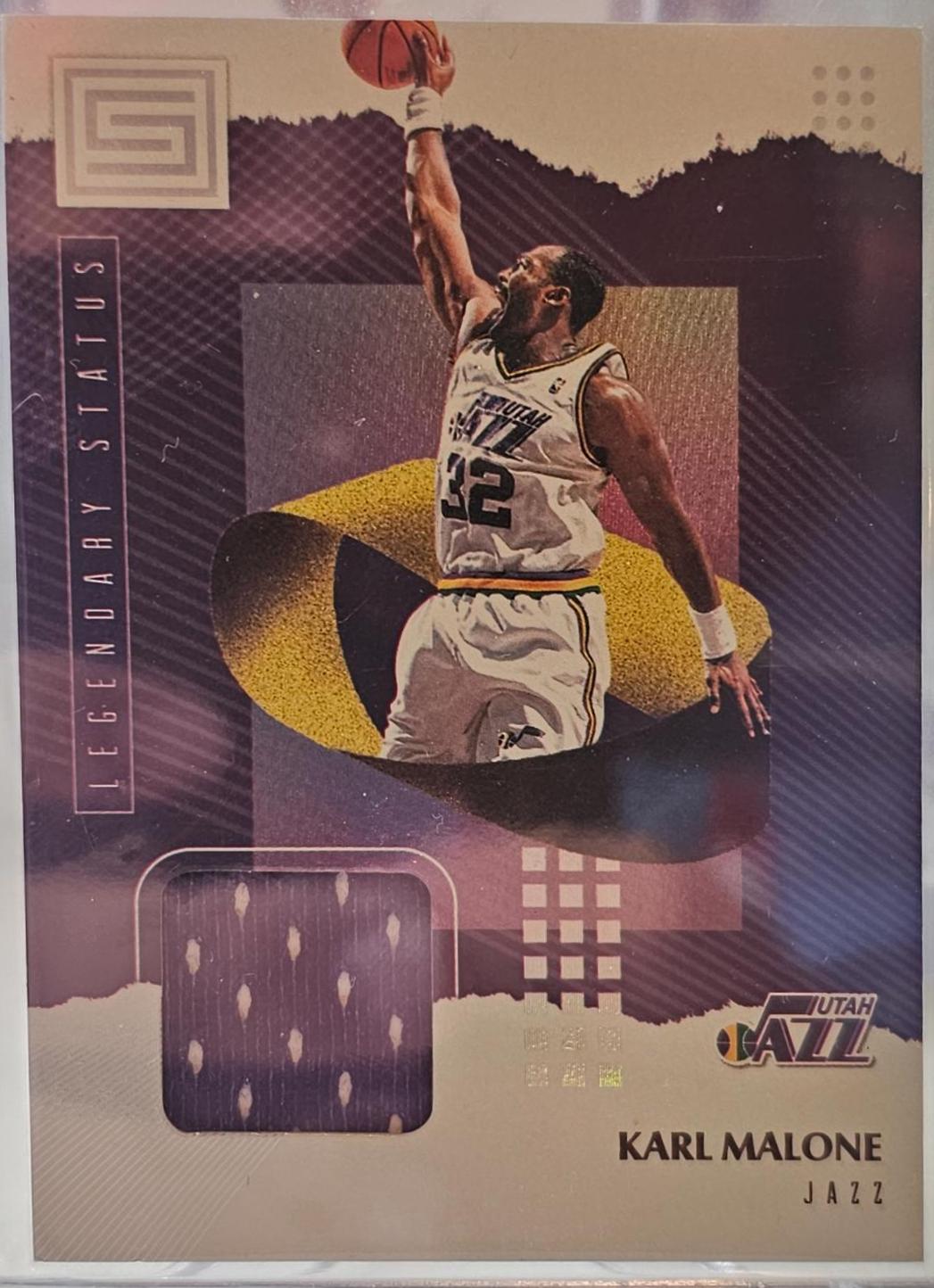 Karl Malone #LM-KM Basketball Cards 2018 Panini Status Legendary Status Materials