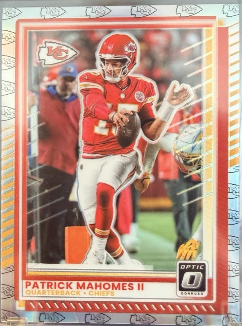 Patrick Mahomes II [Team Logo] #40