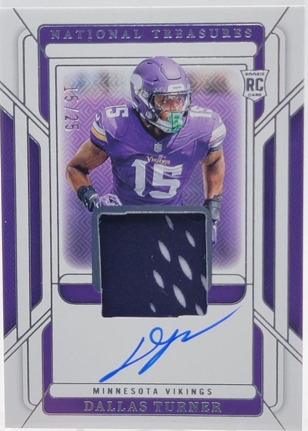 Dallas Turner #15