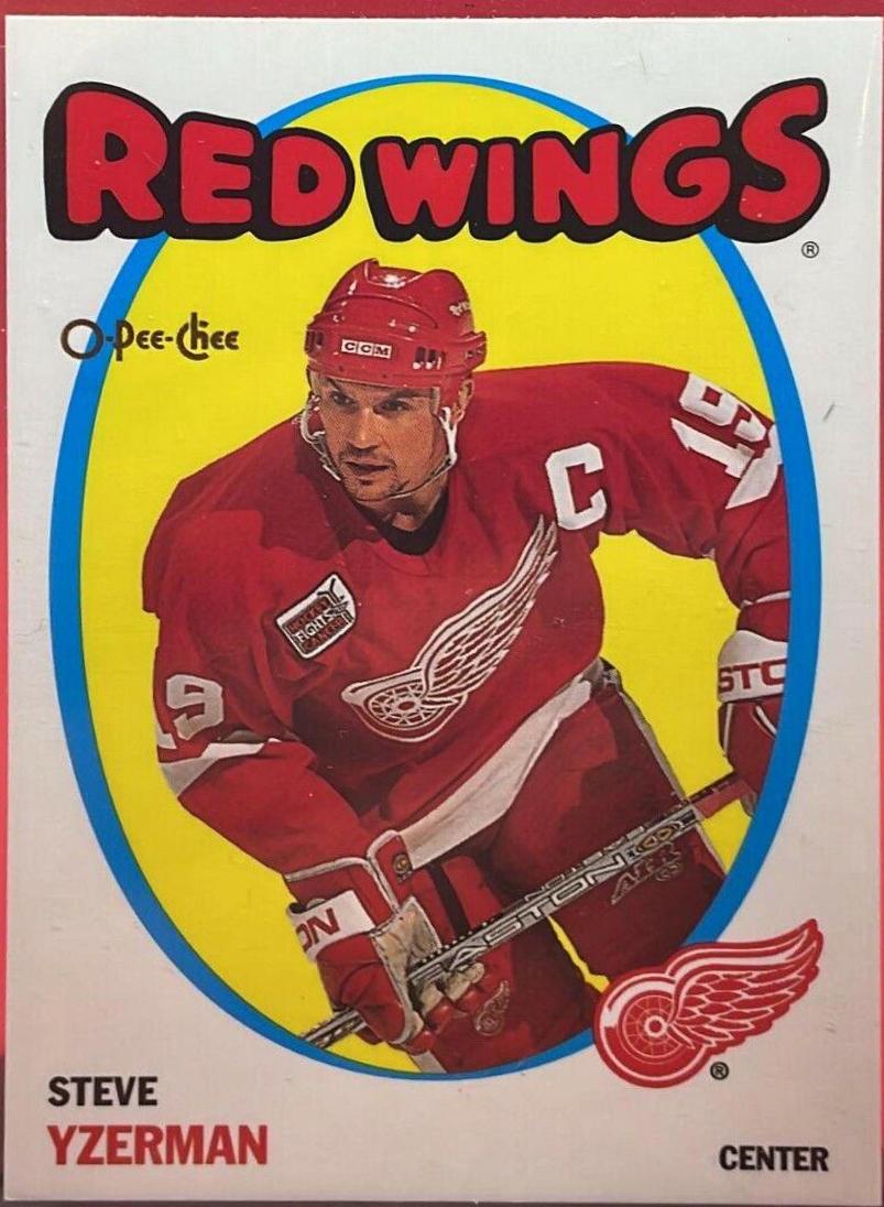 Steve Yzerman #2 Hockey Cards 2001 O Pee Chee
