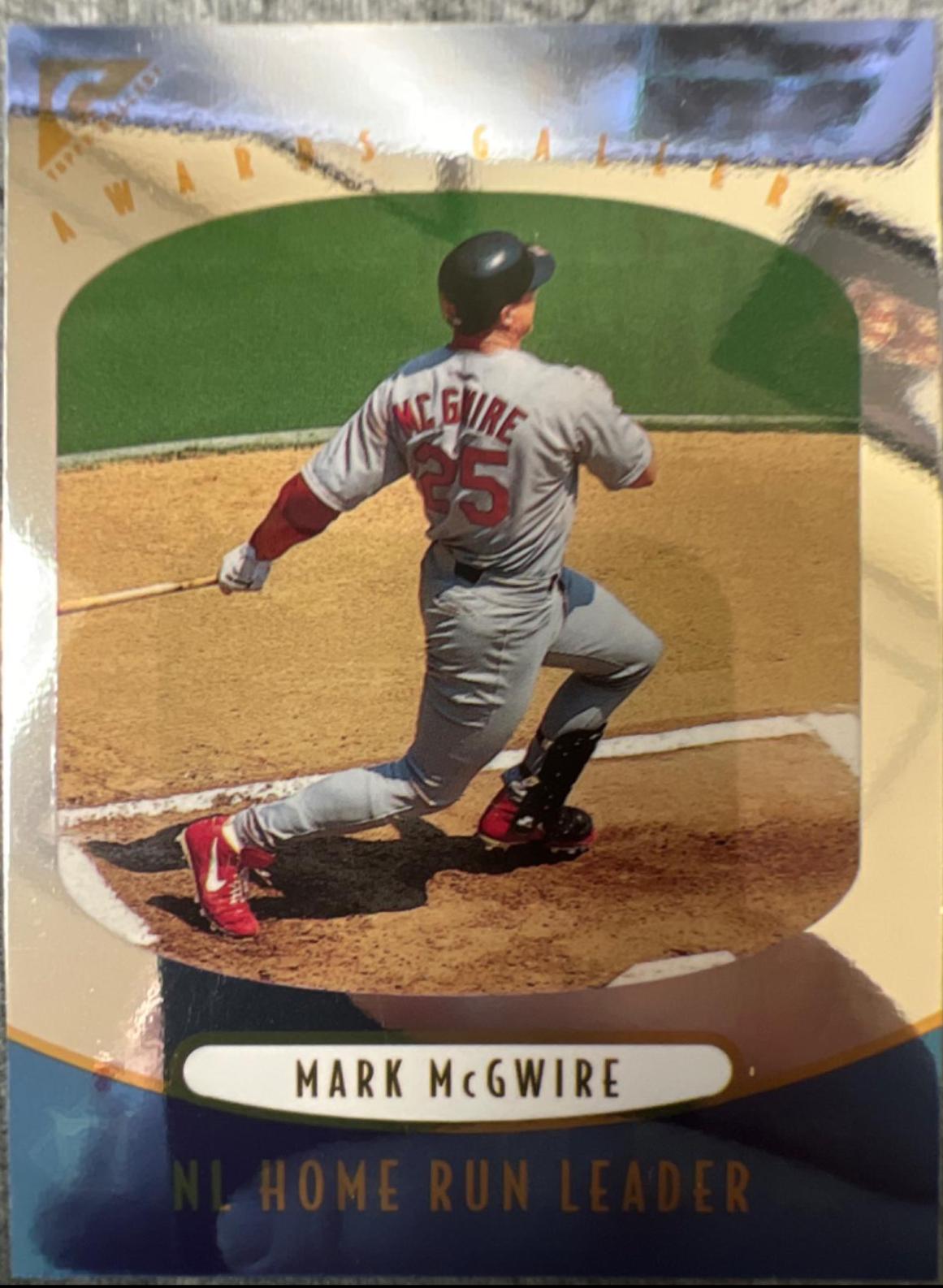Mark McGwire #AG-8 Baseball Cards 1999 Topps Gallery Awards