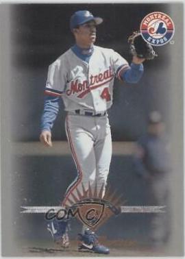 Pedro Martinez #44 Baseball Cards 1997 Leaf
