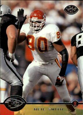 Neil Smith #11 Football Cards 1996 Leaf