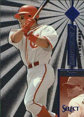 Ivan Rodriguez #25 Baseball Cards 1997 Select