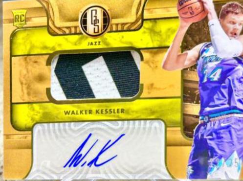 Walker Kessler #GSJ-WKU Basketball Cards 2022 Panini Chronicles Gold Standard Rookie Jersey Autographs