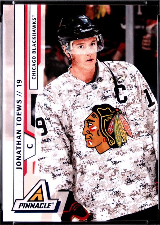 Jonathan Toews #157 2010-11 Panini Pinnacle Hockey