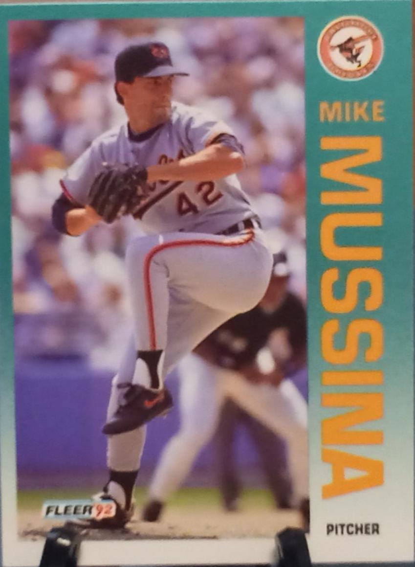Mike Mussina #20 Baseball Cards 1992 Fleer