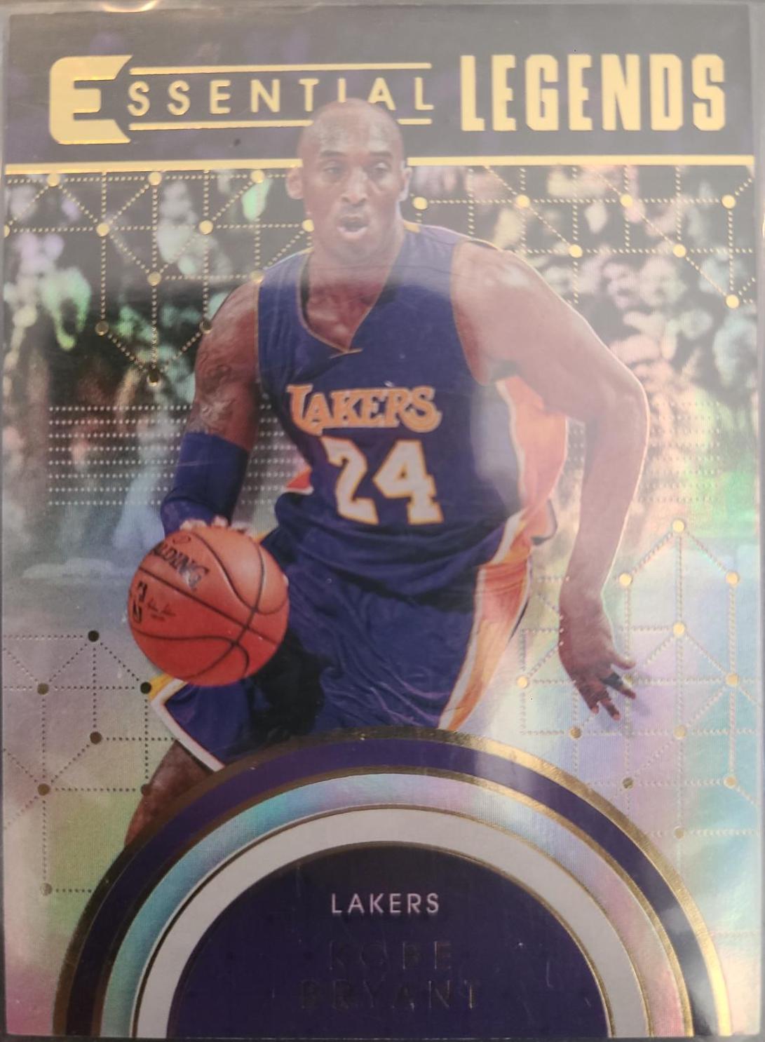 Kobe Bryant #EL-9 Basketball Cards 2017 Panini Essentials Essential Legends