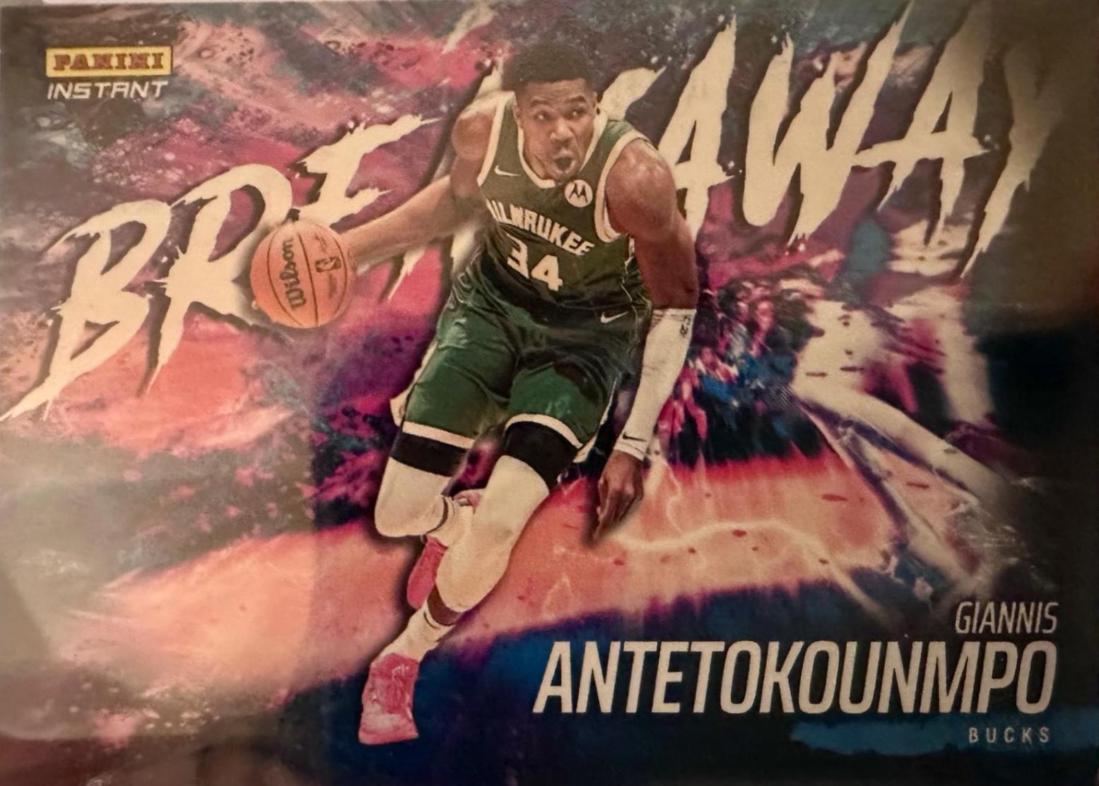 Giannis Antetokounmpo #18 Basketball Cards 2023 Panini Instant Breakaway