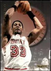 Alonzo Mourning #11 Basketball Cards 1995 Skybox E XL Unstoppable Prices