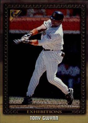 Tony Gwynn #119 Baseball Cards 1998 Topps Gallery