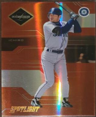 Ichiro #4 Baseball Cards 2005 Leaf Limited