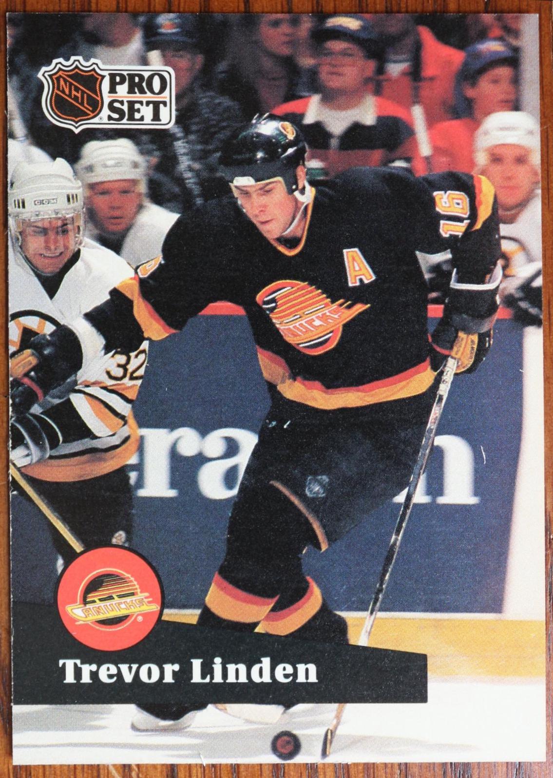Trevor Linden #236 Hockey Cards 1991 Pro Set