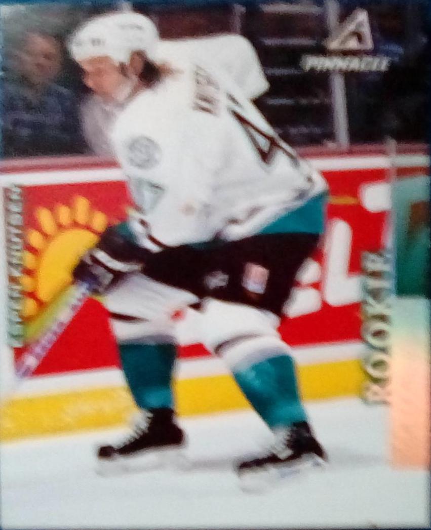 Aspen Knutsen #1 Hockey Cards 1997 Pinnacle