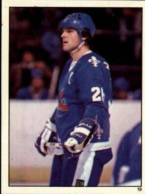 Peter Stastny #19 Hockey Cards 1982 Topps Stickers