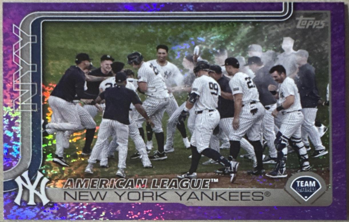 New York Yankees [Purple Foil] #123