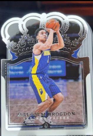 Malcolm Brogdon #2 Basketball Cards 2021 Panini Crown Royale