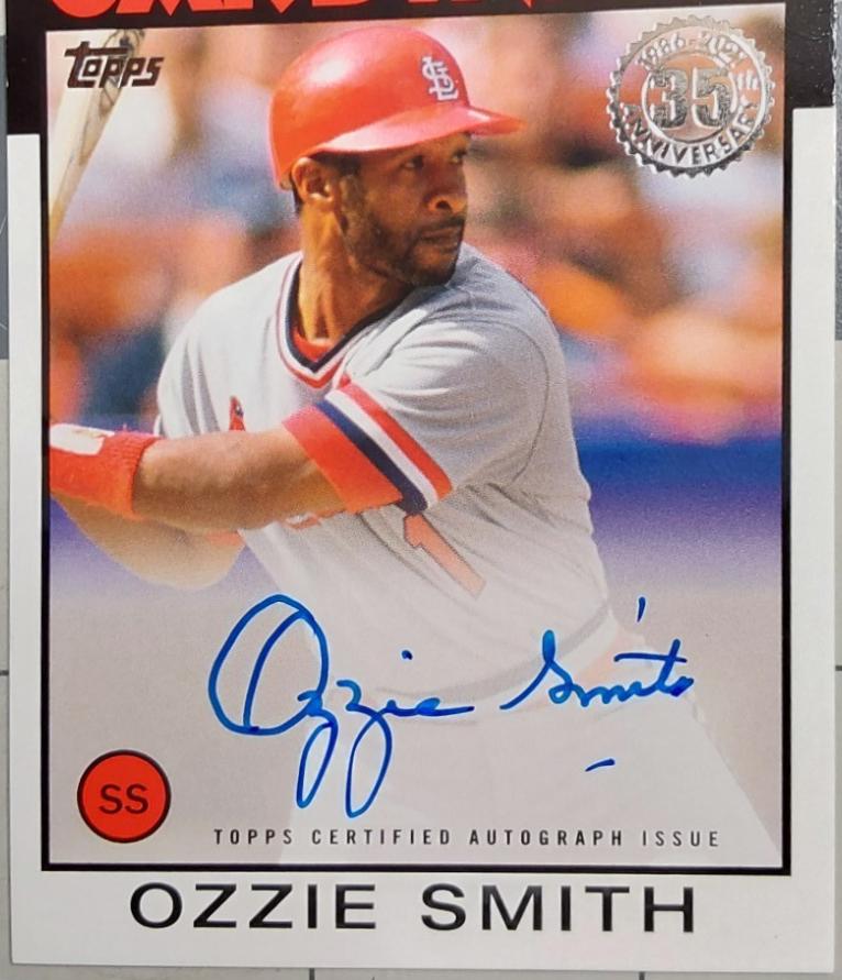 Ozzie Smith #86A-OS 2021 Topps 1986 35th Anniversary Autograph Baseball