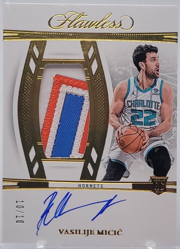 Vasilije Micic [Gold] #13