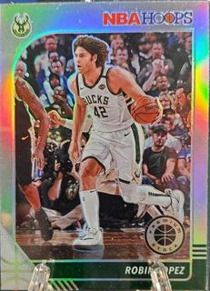 Robin Lopez