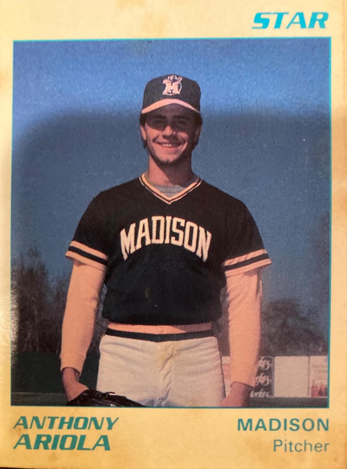 Anthony Ariola #64 Baseball Cards 1989 Star