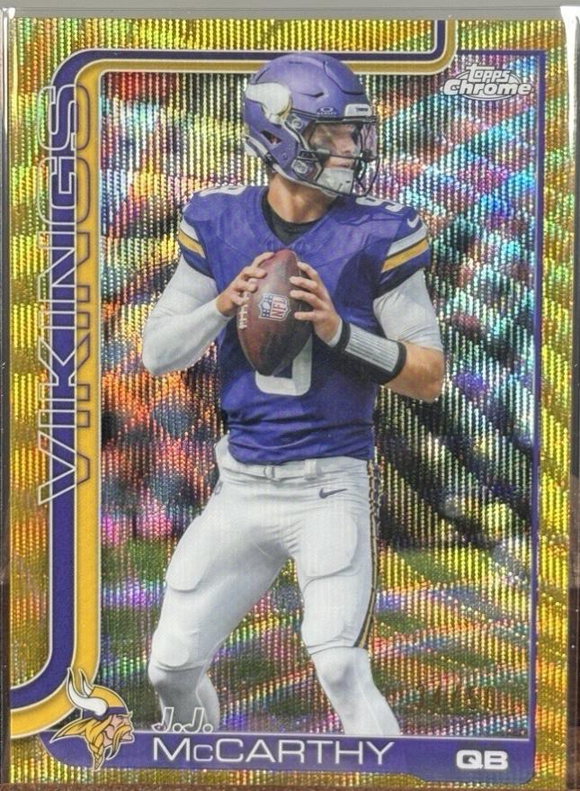 J.J. McCarthy [Gold Wave Refractor] #199