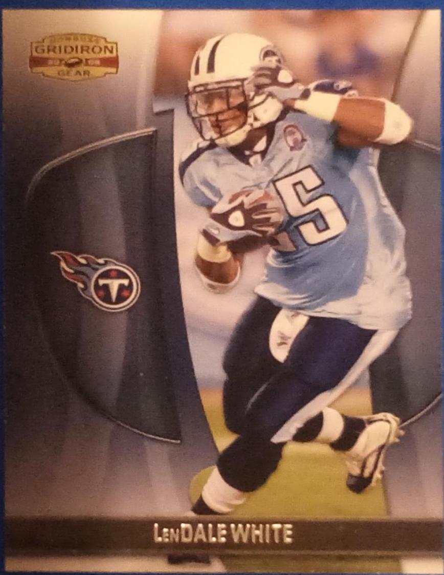 LenDale White #60 Football Cards 2009 Panini Donruss Gridiron Gear
