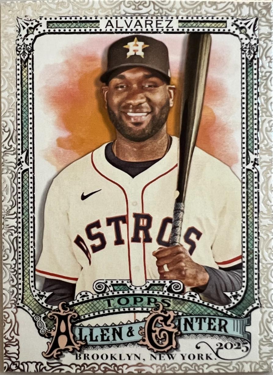 Yordan Alvarez [Purple Foil] #32