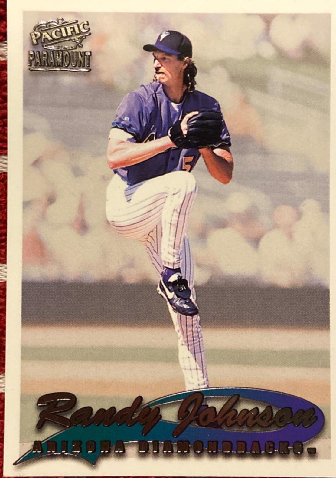 Randy Johnson #15 Baseball Cards 1999 Pacific Paramount