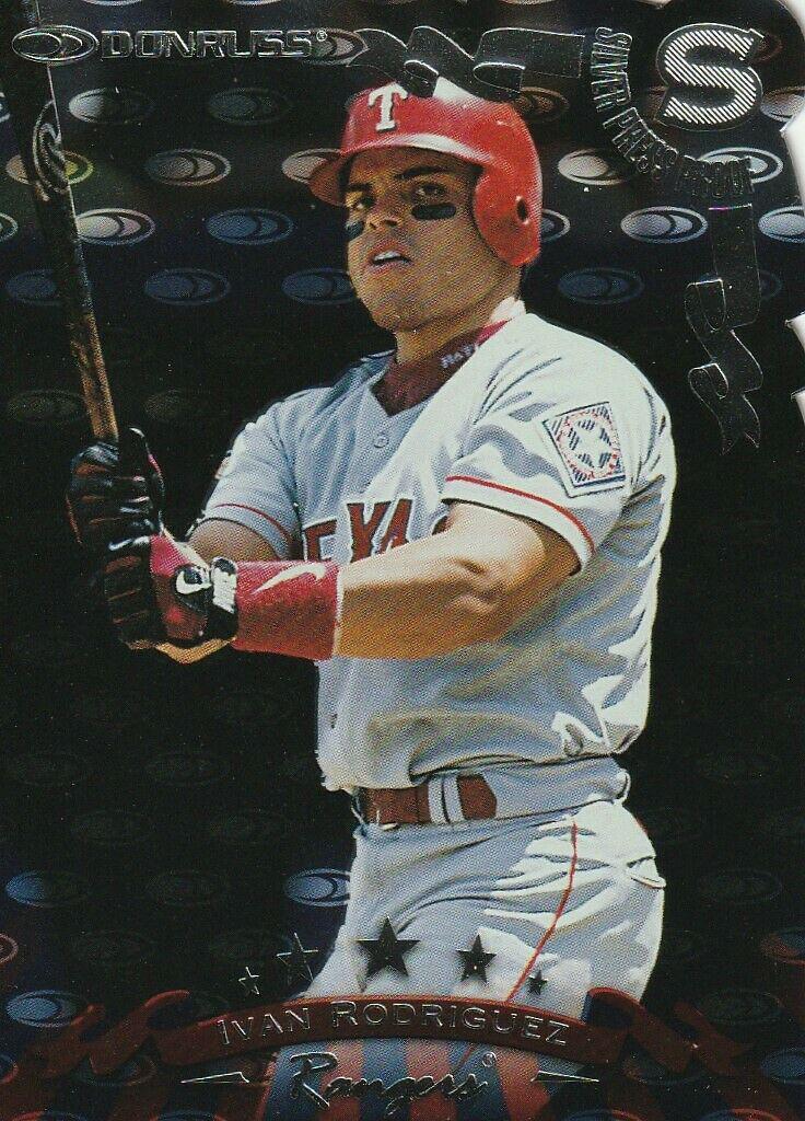 Ivan Rodriguez #17 Baseball Cards 1998 Donruss
