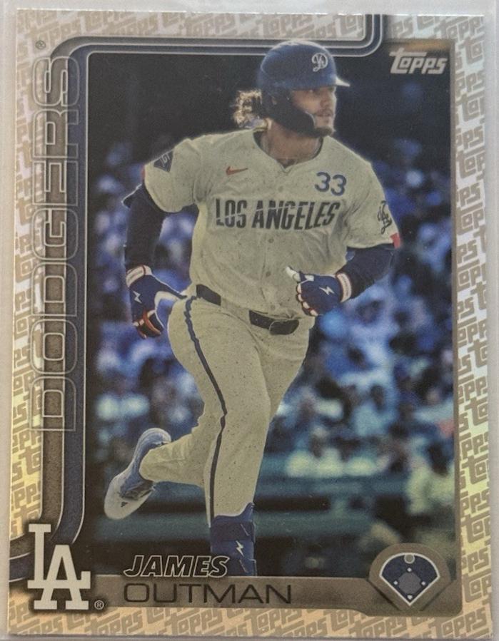 James Outman [Topps Foil Pattern] #683