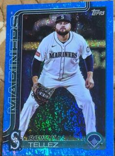 Rowdy Tellez