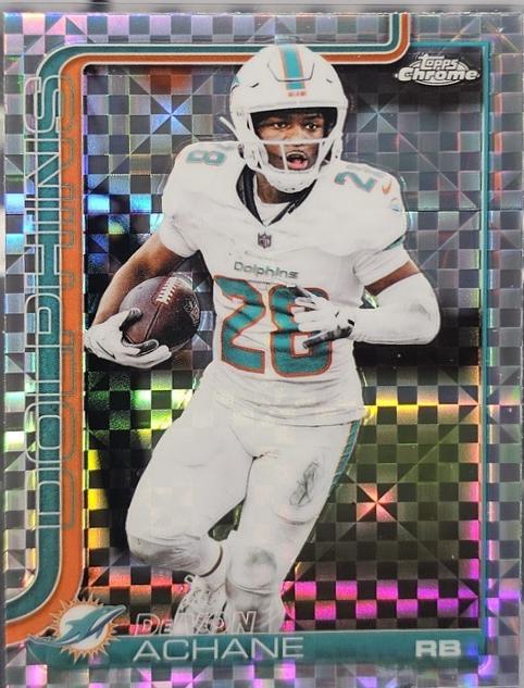 2025 Topps Chrome De'Von Achane [X-Fractor] #188 card