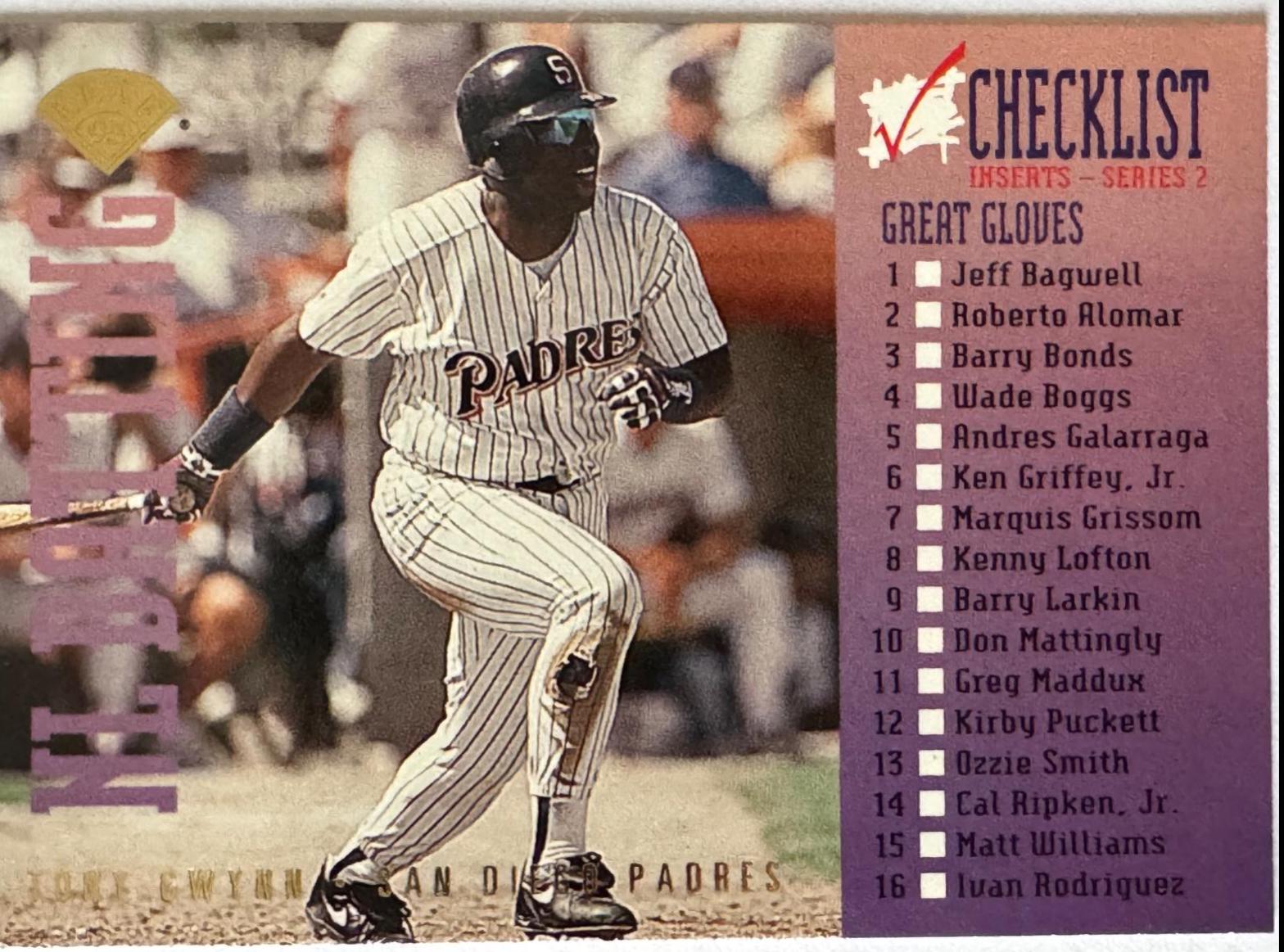 Tony Gwynn #7 Baseball Cards 1995 Leaf