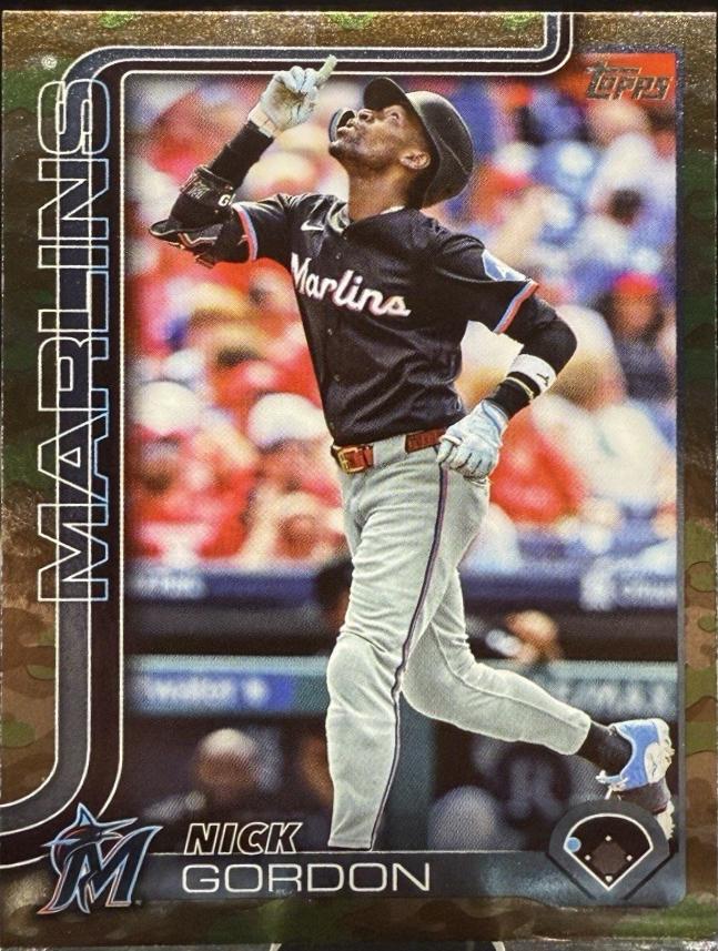 Nick Gordon [Memorial Day Camo] (2025 Topps)