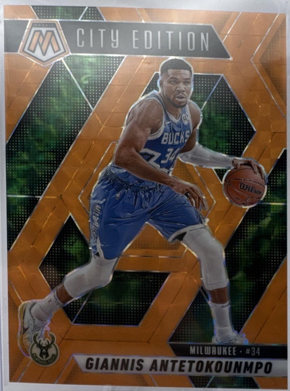 Giannis Antetokounmpo [Orange Fluorescent] #282
