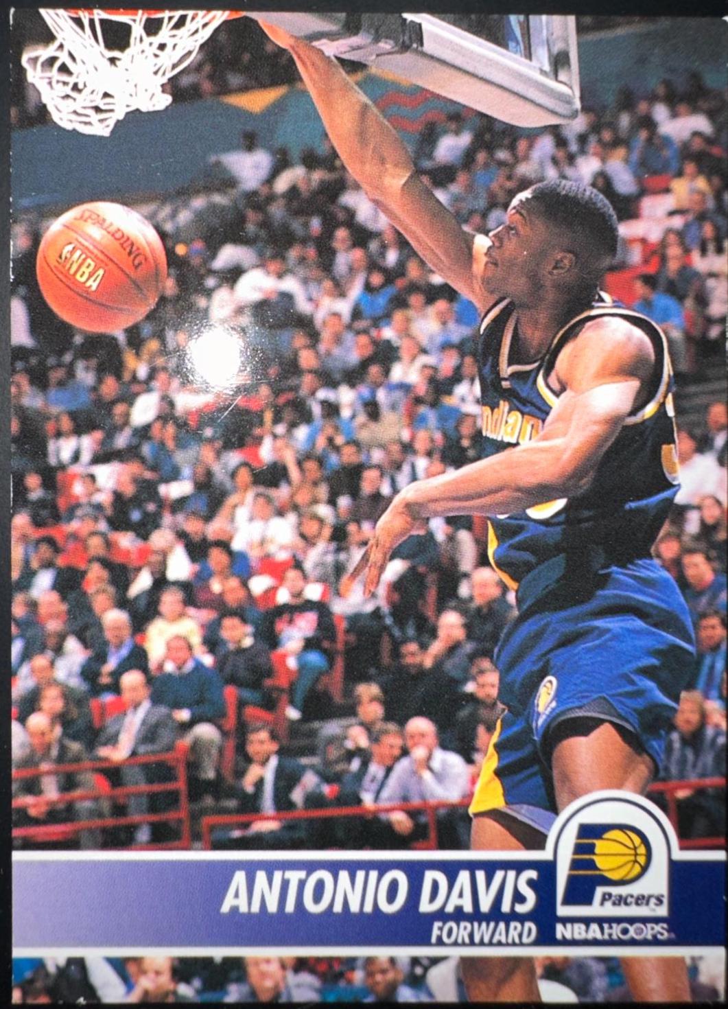 Antonio Davis #81 Basketball Cards 1994 Hoops