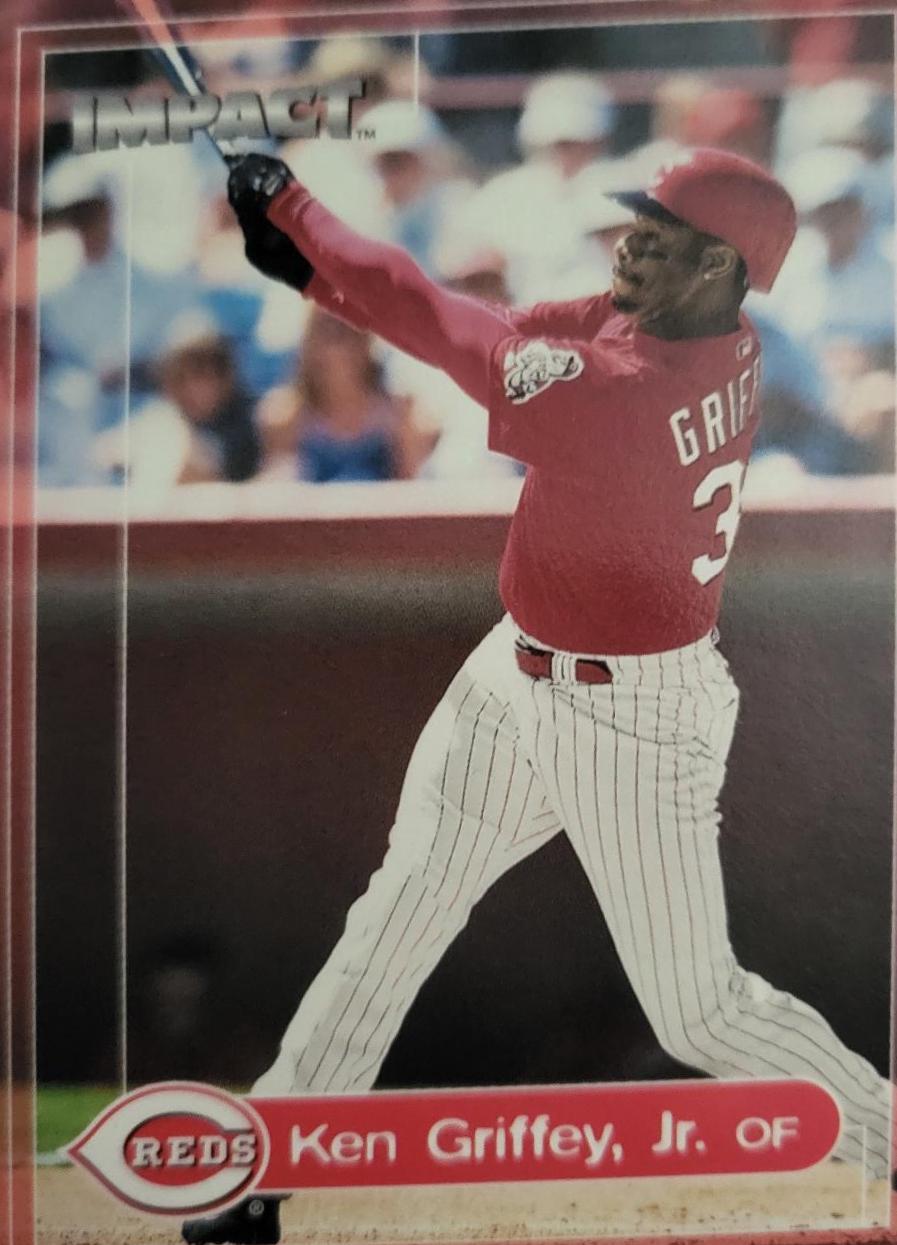 Ken Griffey Jr #100 Baseball Cards 2000 Fleer Impact