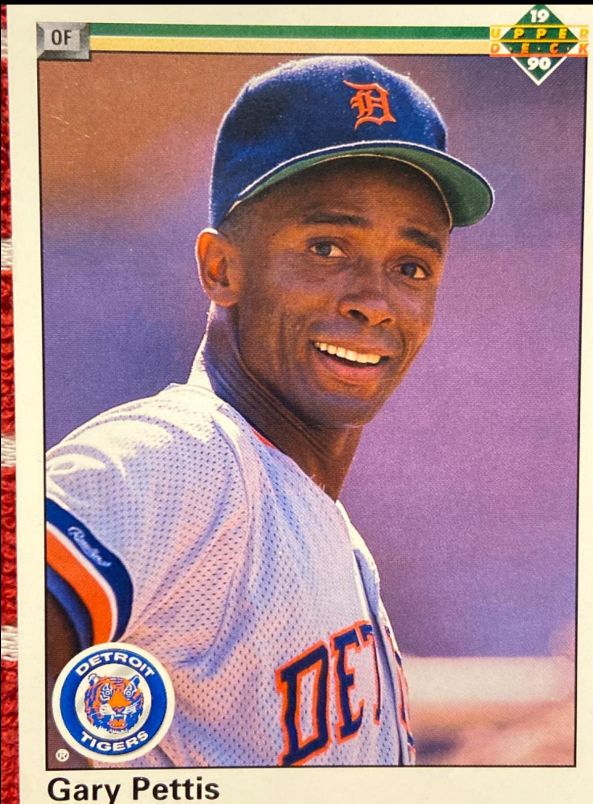 Gary Pettis #385 Baseball Cards 1990 Upper Deck