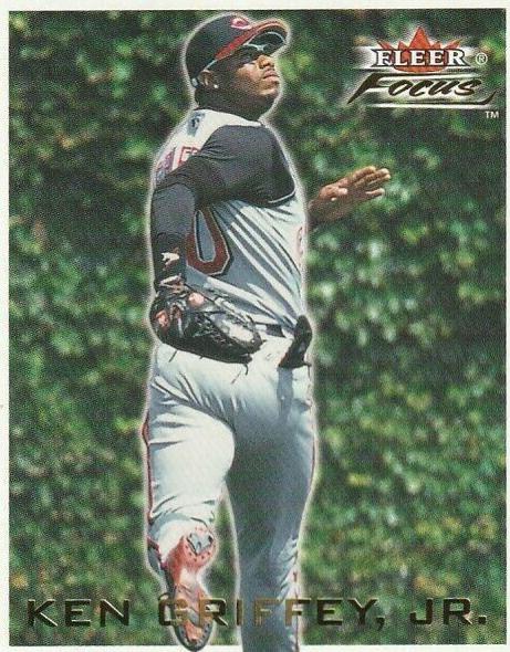 Ken Griffey Jr. #3 Baseball Cards 2001 Fleer Focus