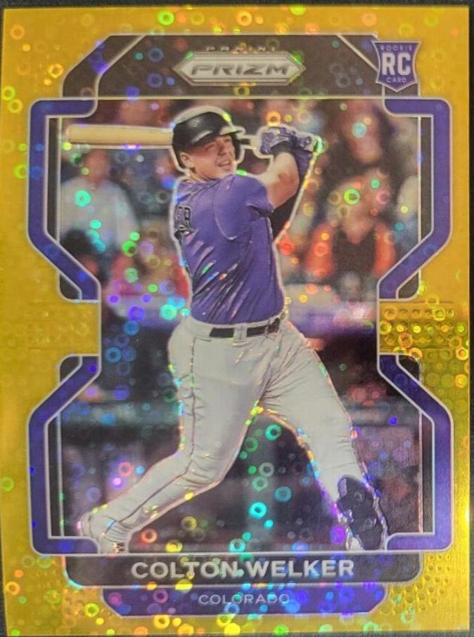 Colton Welker [Gold Prizm] #151